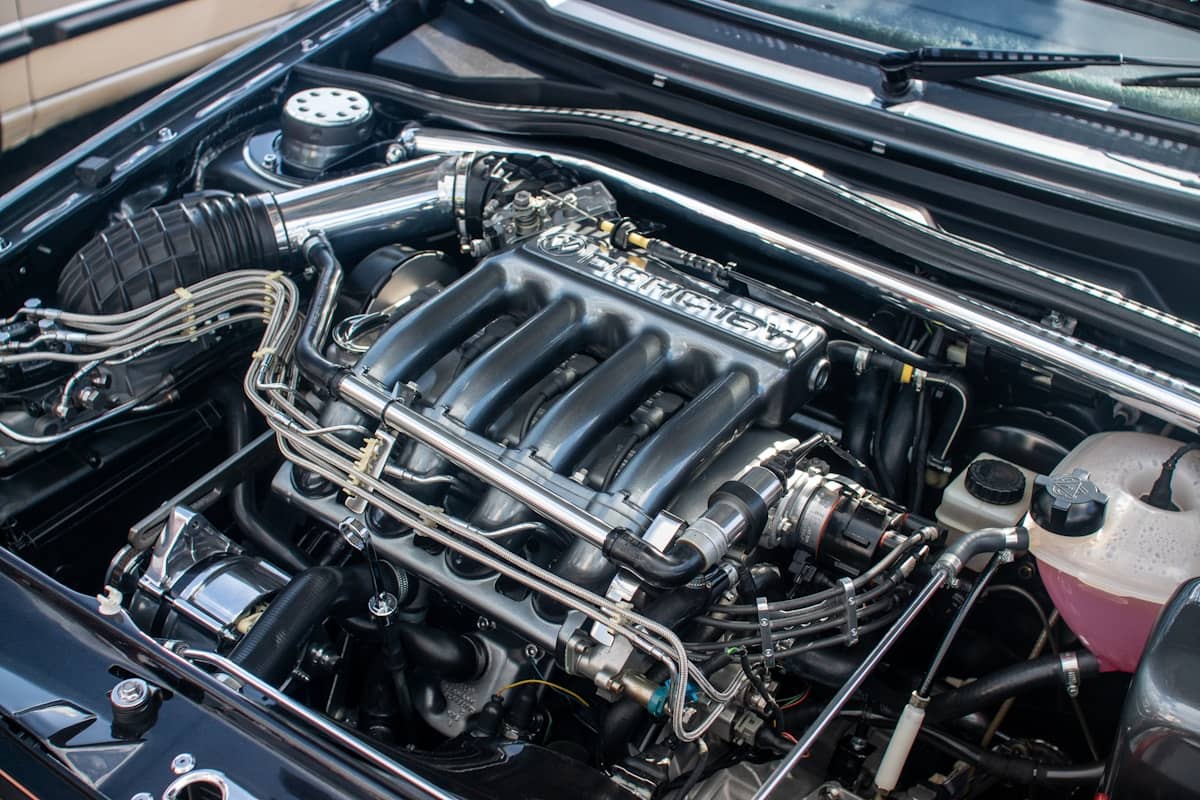 Motor aberto para diagnóstico antes de qualquer orçamento.
